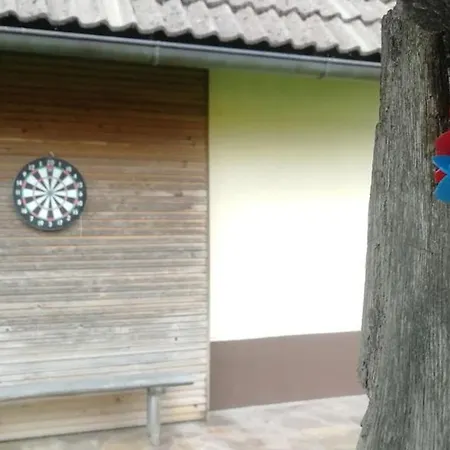 Pri Lipet Ziri