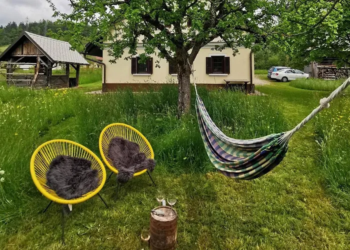 בית נופש Pri Lipet Ziri